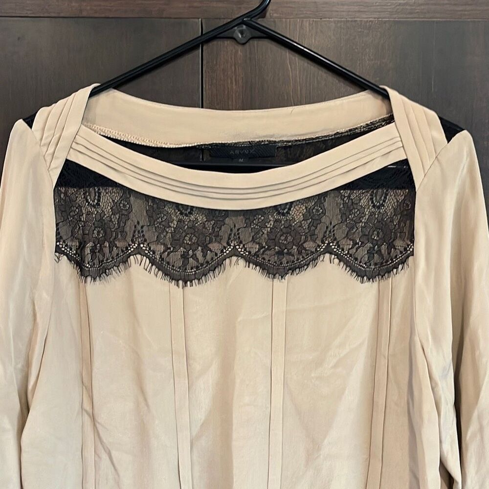 Aryn K Silk Tan & Black Lace Long Sleeve Blouse Medium - Picture 3 of 7